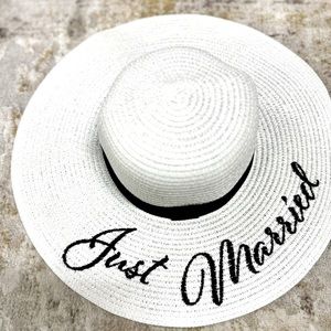 White Embroidered Summer Hats for Bachelorette Party/Bridal Shower - Beach hat